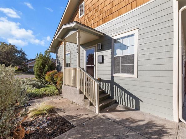 425 S Brighton Avenue , Dallas Texas 75208