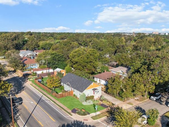 425 S Brighton Avenue , Dallas Texas 75208