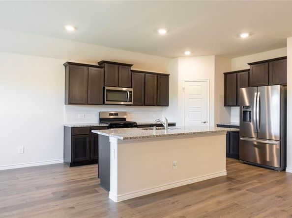 419  Revolution Road , Fate Texas 75189