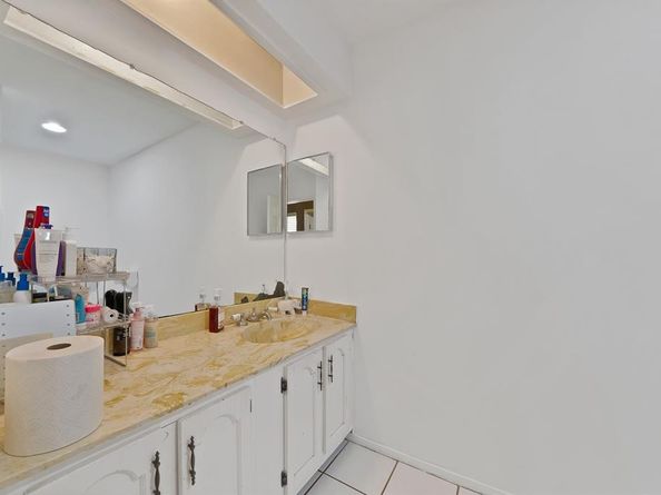 2913  Green Oaks Drive , Garland Texas 75040