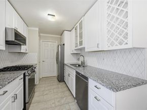 2613  Parkview Drive , Corinth Texas 76210