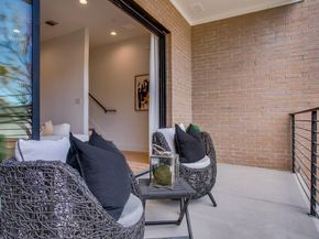 805  Pavillon Street  108, Dallas Texas 75204