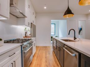 805  Pavillon Street  108, Dallas Texas 75204