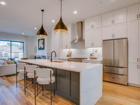 805  Pavillon Street  108, Dallas Texas 75204