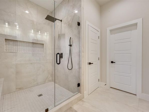 2507  Fatima Avenue , Dallas Texas 75241