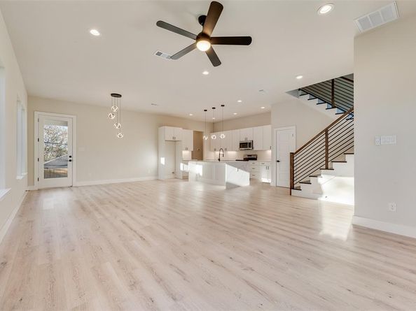 2507  Fatima Avenue , Dallas Texas 75241