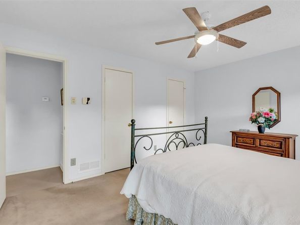 9224  Highedge Circle , Dallas Texas 75238