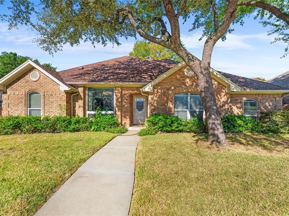 4813  Cortina Drive , Irving Texas 75038