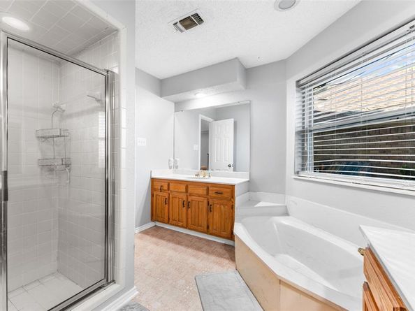 4813  Cortina Drive , Irving Texas 75038