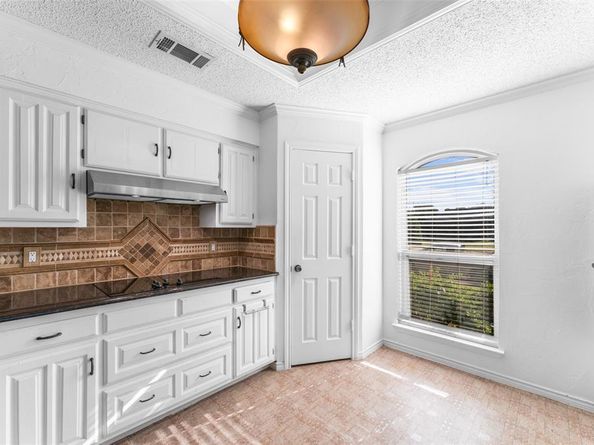 4813  Cortina Drive , Irving Texas 75038