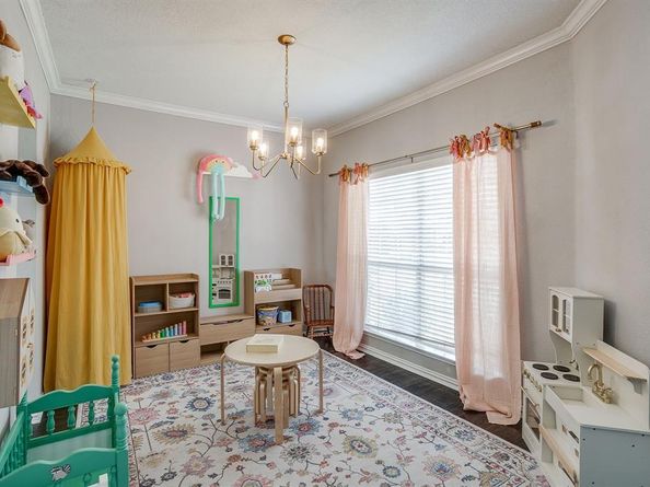 1101  Taylor Lane , Lewisville Texas 75077