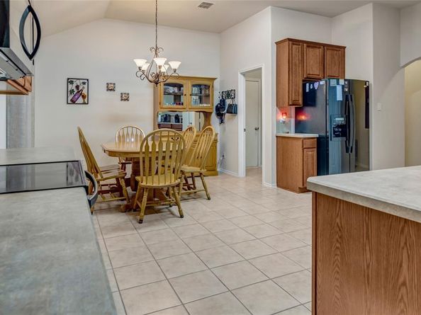 6116  Goldenrod Drive , Denton Texas 76208