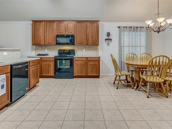 6116  Goldenrod Drive , Denton Texas 76208