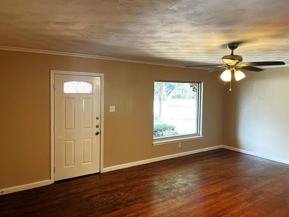 6612 E Mockingbird Lane , Dallas Texas 75214