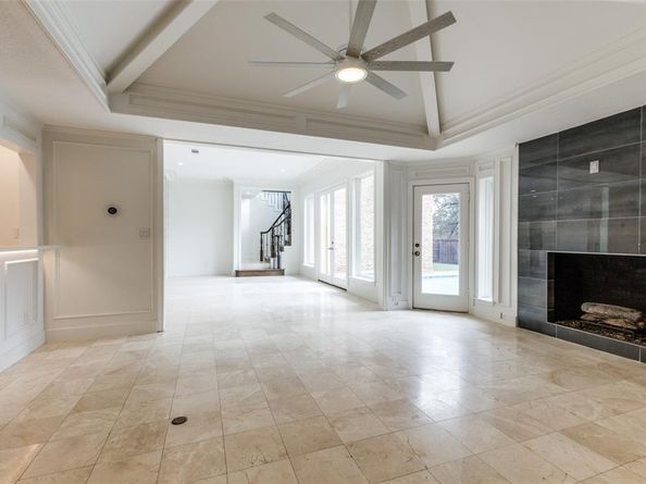 5738  Deseret Trail , Dallas Texas 75252
