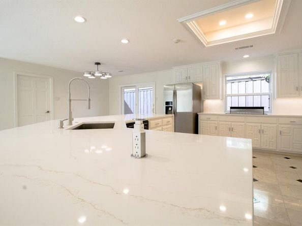 5738  Deseret Trail , Dallas Texas 75252