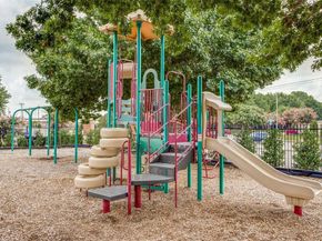 417  Long Cove Court , Allen Texas 75002