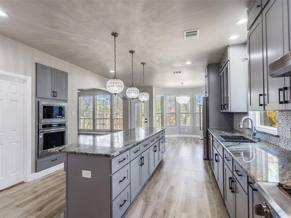 417  Long Cove Court , Allen Texas 75002