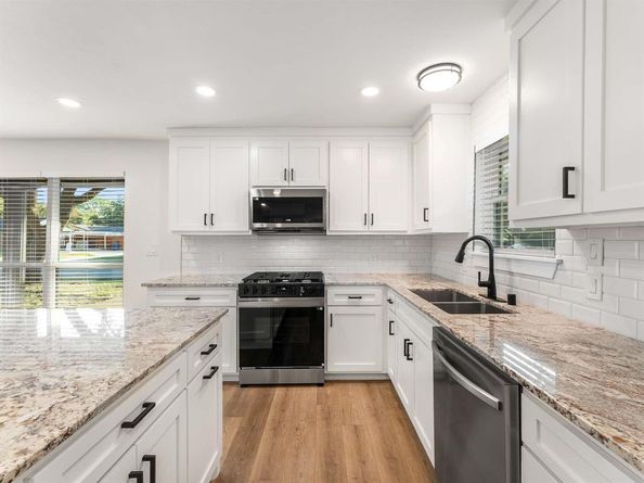 1713  Sam Houston Drive , Garland Texas 75042