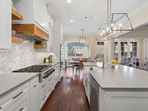 2220  Emerson Lane , Carrollton Texas 75010