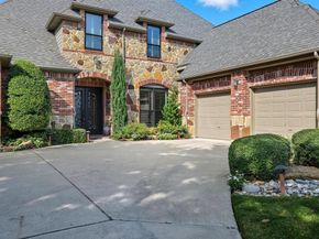 1608  Thomas Lane , Carrollton Texas 75010