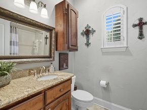 1608  Thomas Lane , Carrollton Texas 75010