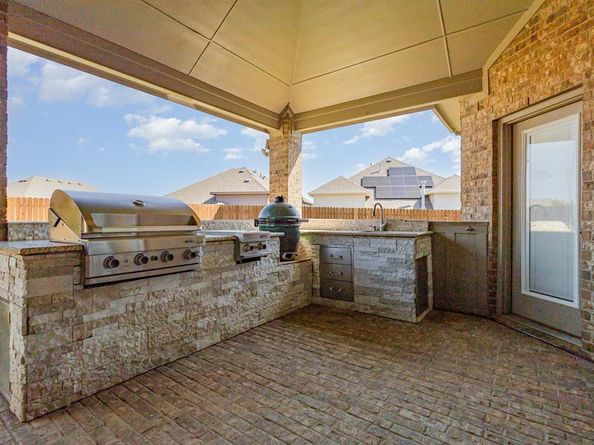 7913  Hudson Bay Lane , Denton Texas 76208
