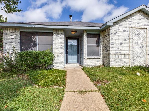 1513  Spicewood Drive , Mesquite Texas 75181