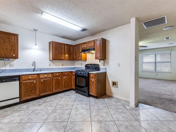 1513  Spicewood Drive , Mesquite Texas 75181