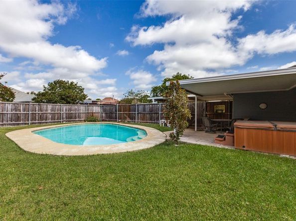 1513  Spicewood Drive , Mesquite Texas 75181