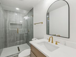 6005  Berry Trail Court , Dallas Texas 75248