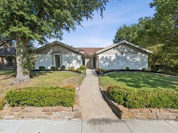 6005  Berry Trail Court 