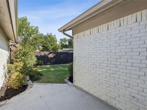 6005  Berry Trail Court , Dallas Texas 75248