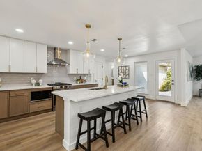 6005  Berry Trail Court , Dallas Texas 75248