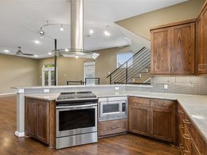 5715  La Vista Drive , Dallas Texas 75206