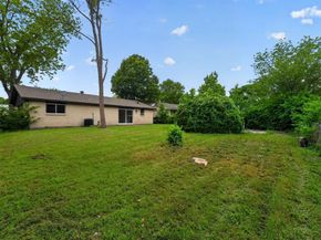 302  Independence Drive , Garland Texas 75043