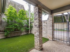 8560  Park Lane  91, Dallas Texas 75231