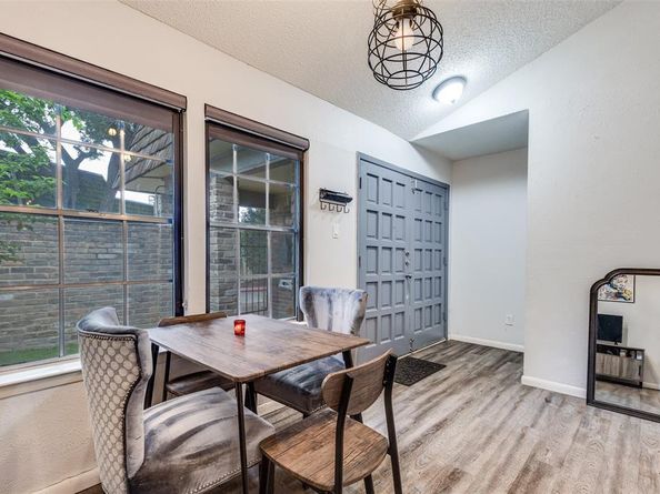 8560  Park Lane  91, Dallas Texas 75231