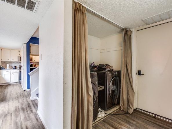 8560  Park Lane  91, Dallas Texas 75231