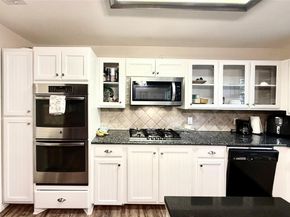 1206  Mildred Lane , Benbrook Texas 76126