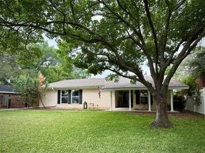 1206  Mildred Lane , Benbrook Texas 76126