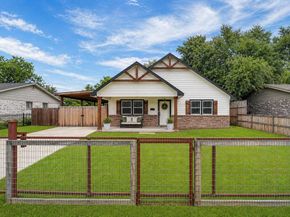 10011  Mill Valley Lane , Dallas Texas 75217
