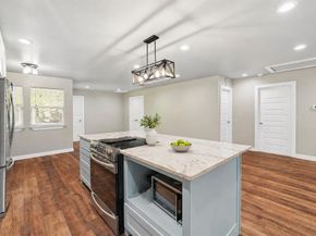 10011  Mill Valley Lane , Dallas Texas 75217