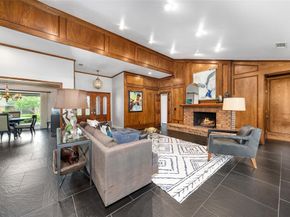 5209  Harbor Town Drive , Dallas Texas 75287