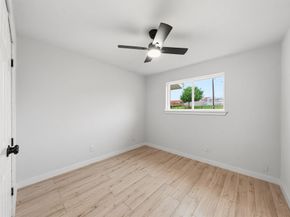 3842  Soft Wind Drive , Dallas Texas 75241