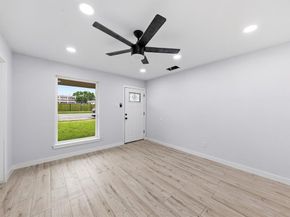 3842  Soft Wind Drive , Dallas Texas 75241