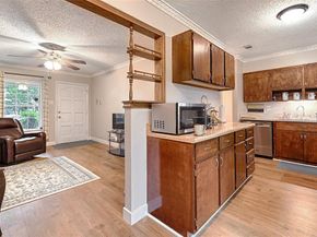 531  Himes Drive , Euless Texas 76039