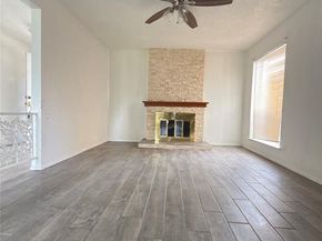 6032  Westridge Lane  201, Fort Worth Texas 76116