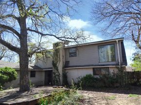 815  Wood River Road , Dallas Texas 75232