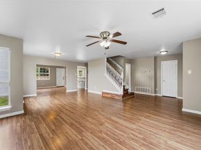 1004  Creekside Drive , Mesquite Texas 75181